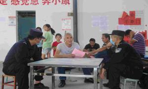走访慰问老党员 殷殷深情暖人心