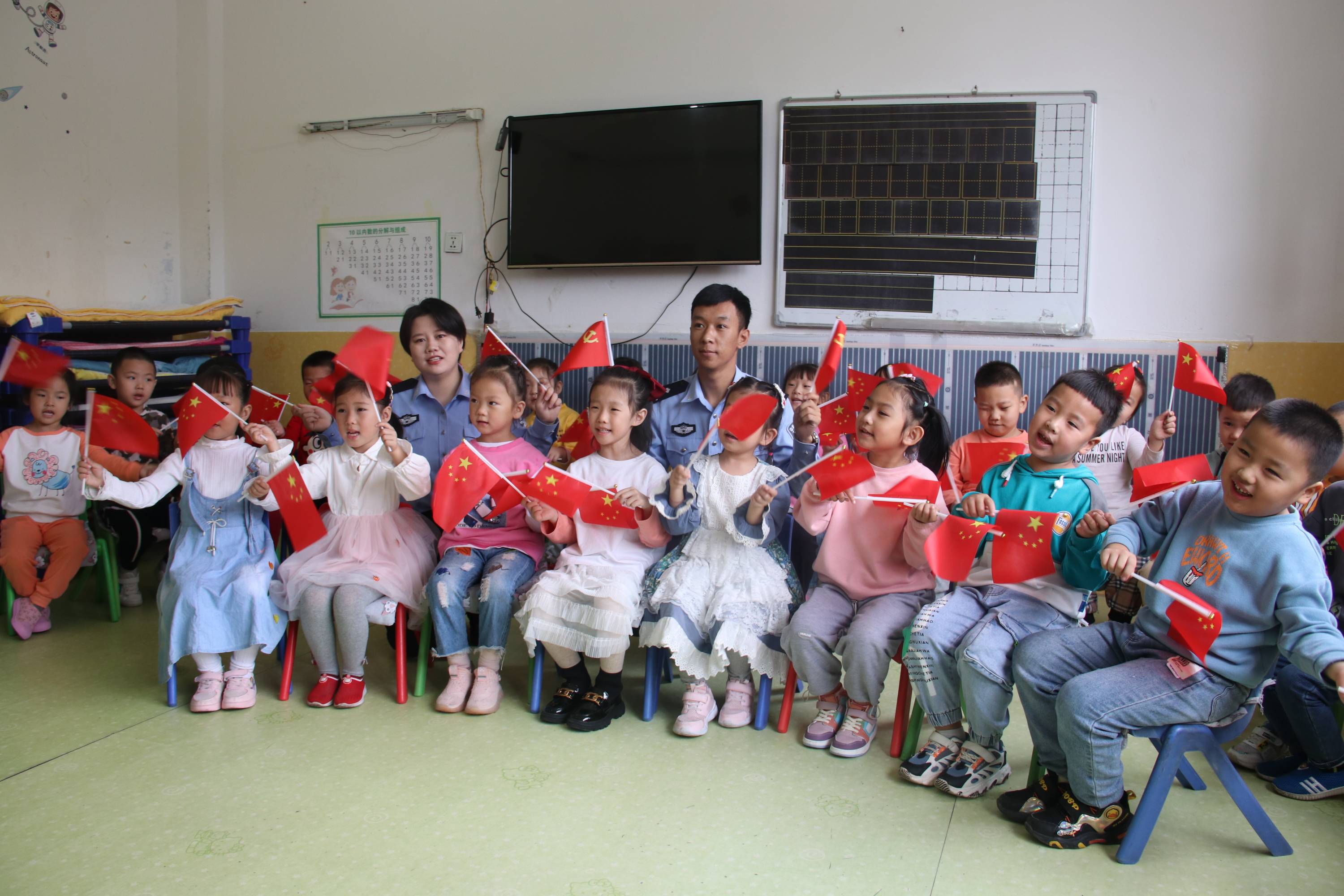 图片 2.jpg 图片 2.jpg