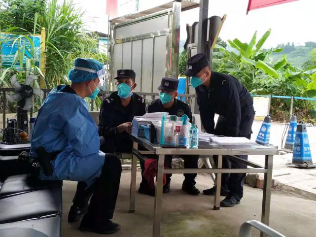 图片2.png 图片2.png