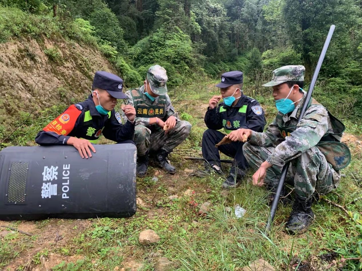 图片 4.jpg 图片 4.jpg