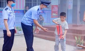 防灾演练进校园  警校携手护平安