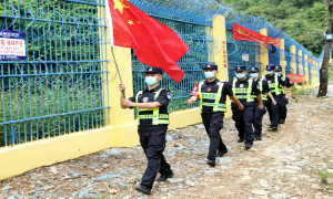友谊关边境派出所：学史力行，破解群众“急难愁盼”问​题
