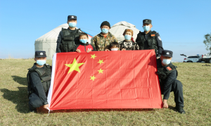 新疆伊犁洪纳海边境派出所着眼群众“小事”解决群众“难事”