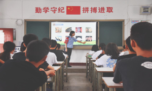 禁毒普法进校园 护航青春助成长