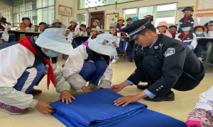普兰出入境边防检查站对驻地小学开展行为习惯养成规范化培训