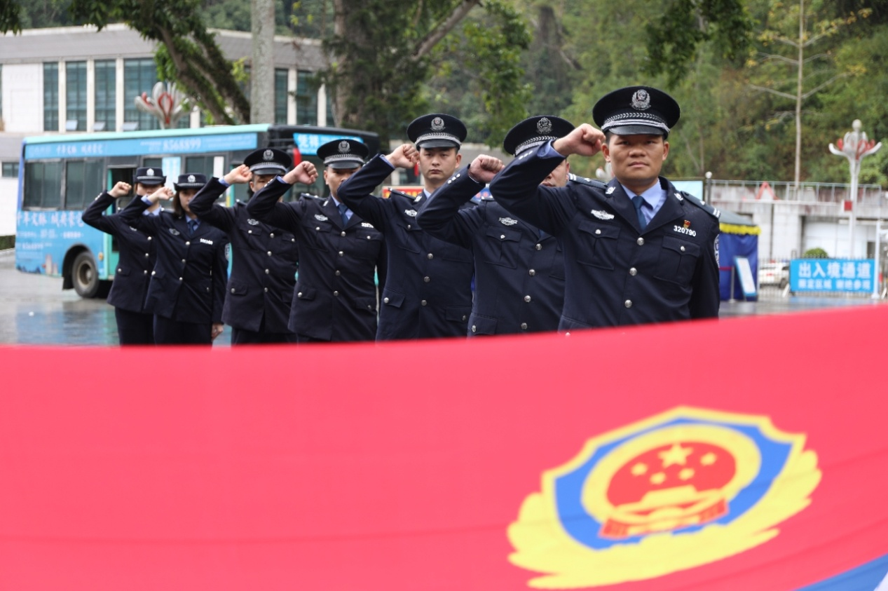 图片 2(1).png 图片 2(1).png