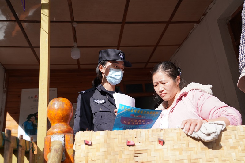 开展防止电信诈骗宣传.jpeg 开展防止电信诈骗宣传.jpeg