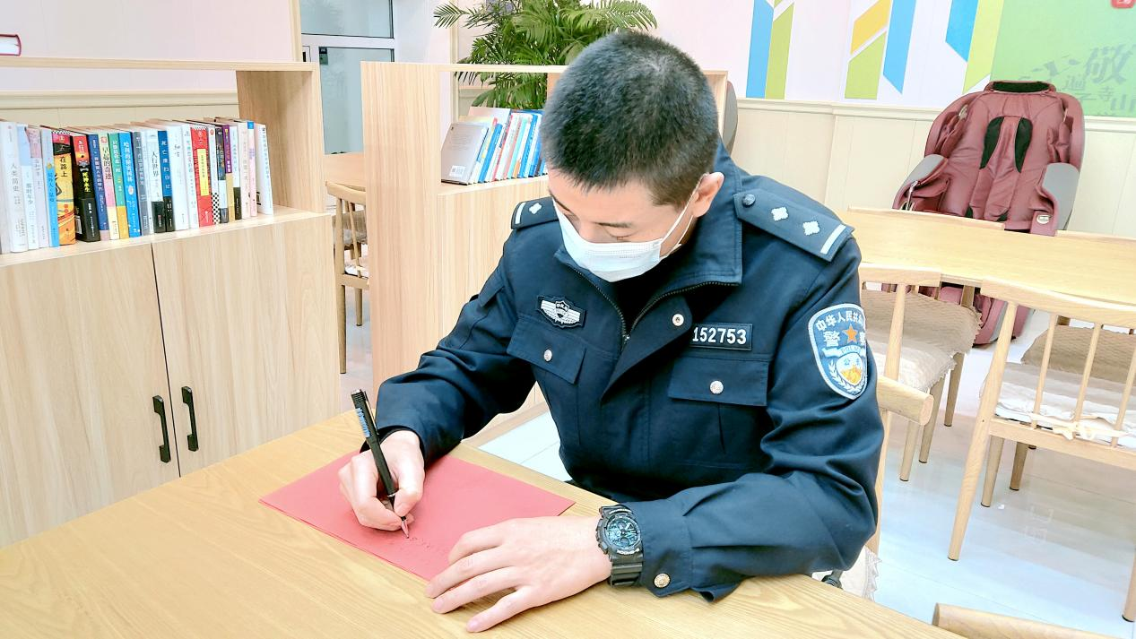 图片 3.png 图片 3.png