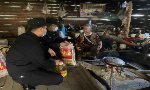 岁末寒冬至 走访暖人心