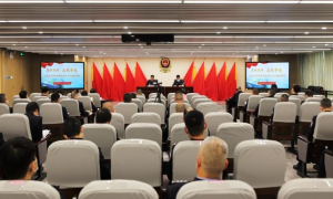 赓续前行 奋楫争先