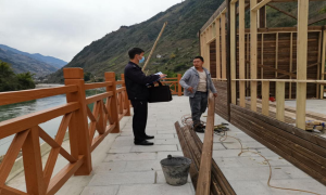 维独警务室积极开展流动人口核查工作