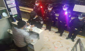 架科底边境派出所做好节前安保工作