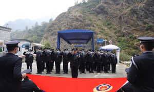 聂拉木出入境边防检查站组织开展系列活动喜迎第二个人民警察节