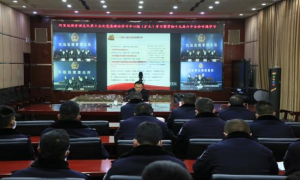 让十九届六中全会精神入脑入心