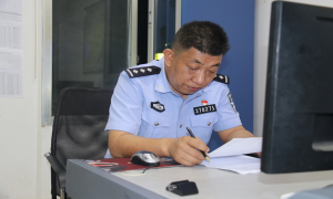 包容理解家庭和睦 警医携手筑爱瑶乡——“第三批红河州民族团结进步示范家庭”刘光明盘艳的故事