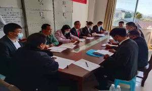 召开警民恳谈会  共建和谐边​境