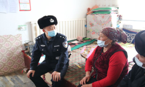 民族团结一家亲 共话警民鱼水情