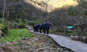 戍守边关迎新春 携虎踏入新征程