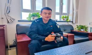 王鹏飞：用相机和笔记录“移民管理警察好故事”