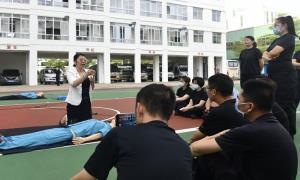 三亚出入境边防检查站组织开展警务急救技能培训