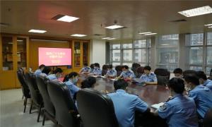 罗湖出入境边防检查站深学热议党的二十大报告