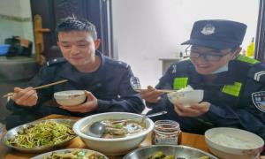 舌尖上的执勤点