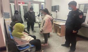 叛逆少女离家出走 移民管理警察耐心劝导