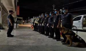 警犬戍边七年，退役后“离家出走”，民警：我绝不允许