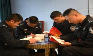 何杨军：服务好群众守护好边疆