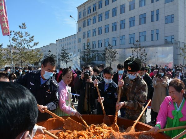 图片44.jpg 图片44.jpg