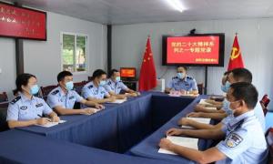 新街边境检查站迅速掀起学习贯彻党的二十大精神热潮