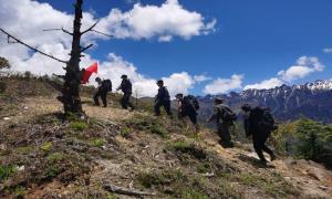 “云端”坚守巡控 守护万家灯火