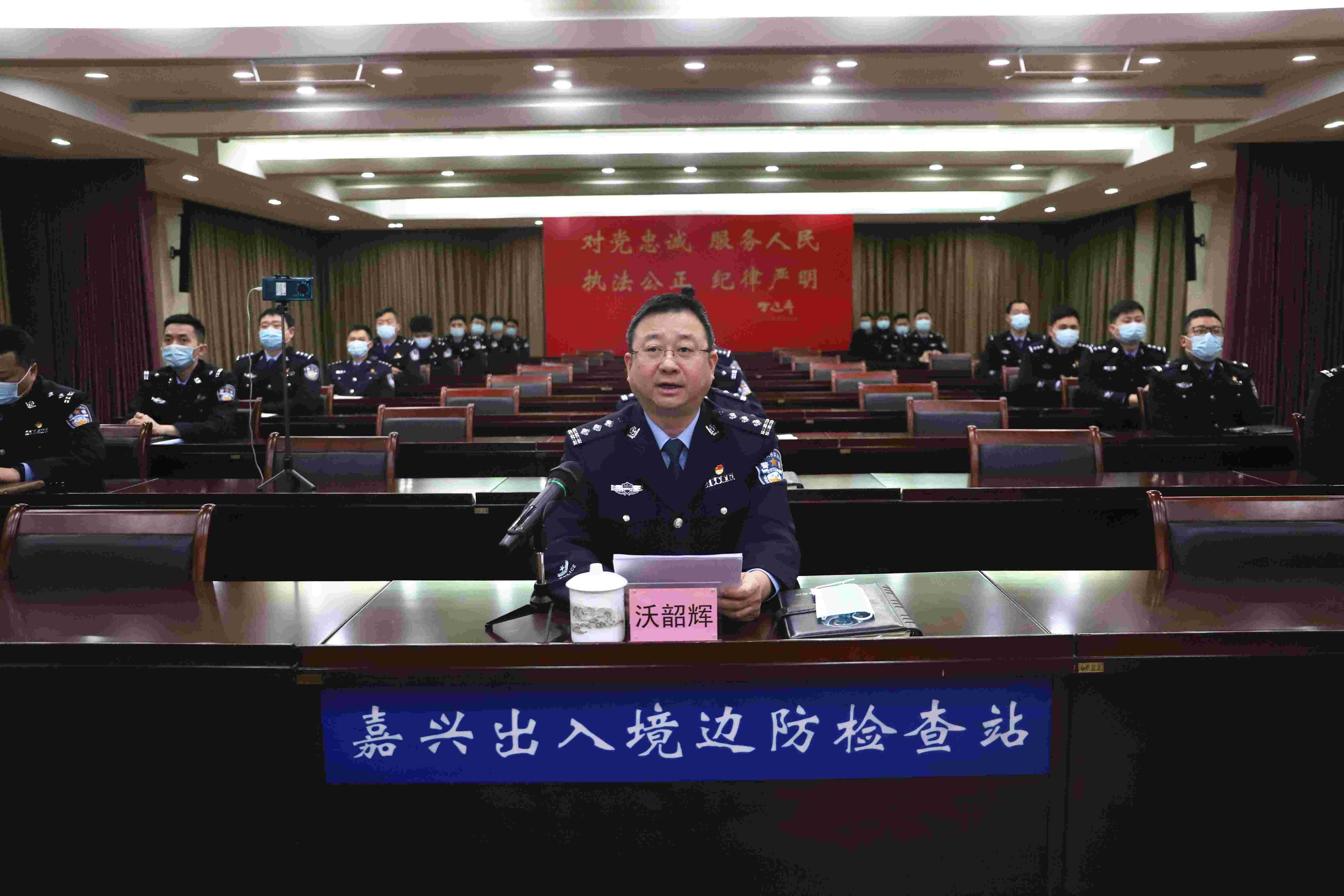 4477c48b5588f05275694b18f70c0f3.jpg 4477c48b5588f05275694b18f70c0f3.jpg