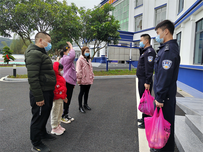 图片 1.png 图片 1.png