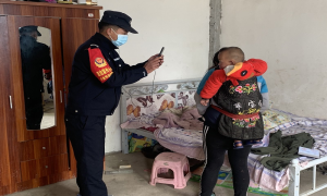 子里甲边境派出所开展“一标三实”数据信息采集维护工作