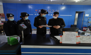 服务靠前 为民护航
