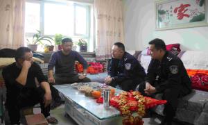 麦海因边境派出所深入辖区慰问老军垦