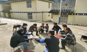 听民声纳民意 警民恳谈构筑警民“心”桥梁