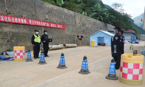 妈，下个春节我一定陪您过！