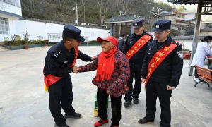 花桥坝边境检查站获评泸水市民族团结进步示范单位