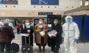 国门口岸的“女神节”