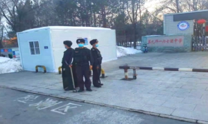 塔城麦海因边境派出所扎实推进“护学岗”活动