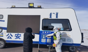坚守在抗疫一线的“最美家庭”