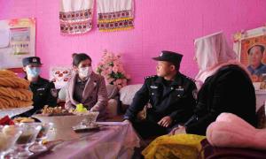 民族团结一家亲 走访慰问暖人心