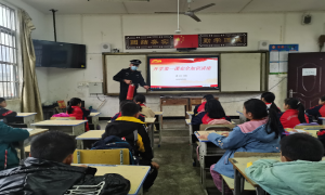 百色边境管理支队各级倾力护学护航