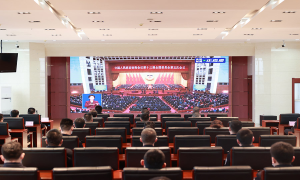 延边边境管理支队掀起学习“两会”精神热潮