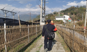 “肩”上发力，让群众收获更多幸福感获得感