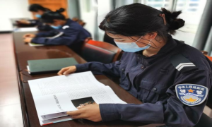 点亮心灯香溢警营 志存高远逐梦前行