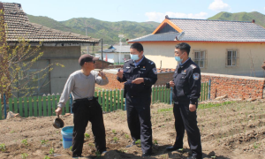 红光边境派出所加强春耕期间辖区治安稳定