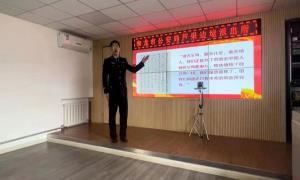 芦果边境派出所开展“书香润警营 阅读正当时”读书交流活动